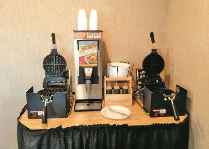 La Quinta Inn By Wyndham Detroit Southgate