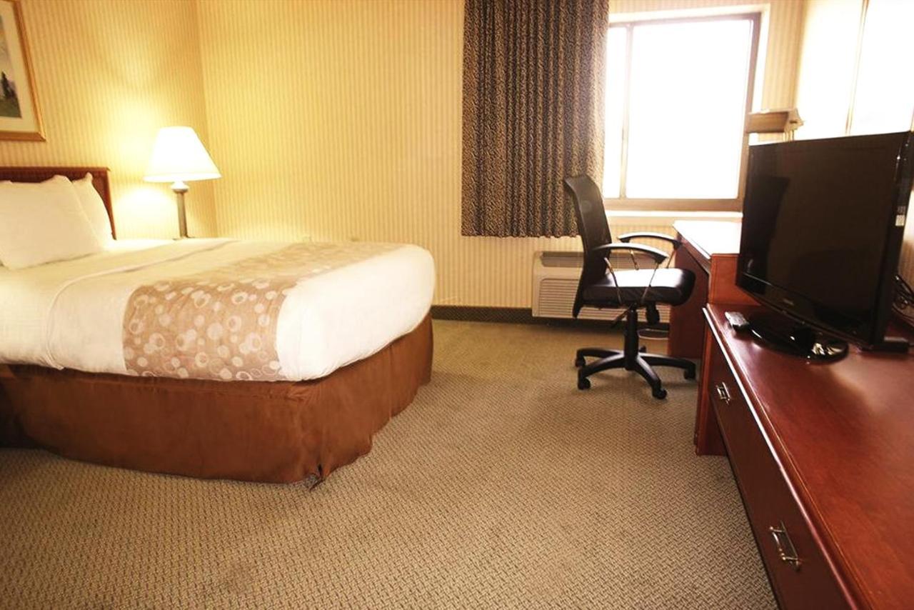 La Quinta By Wyndham Detroit Hotel Southgate